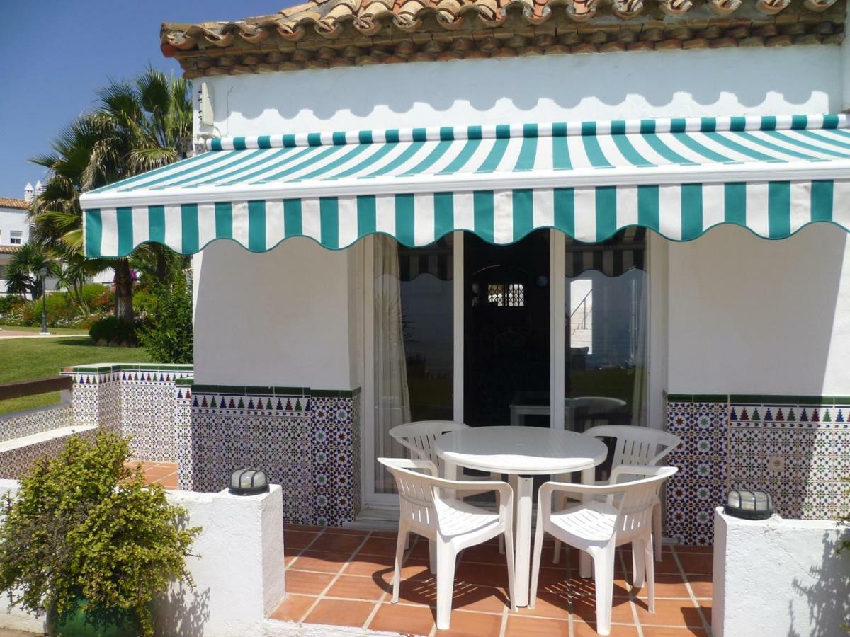 Apartamento Playa De La Lucera Ла Кала де Михас Екстериор снимка